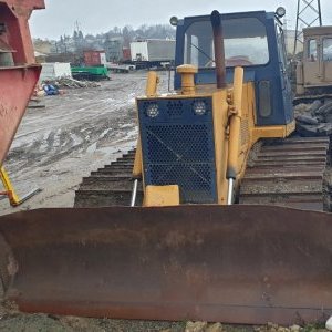 foto NEKOMUNIKUJE 14t dozer širokopás 60cm Case 1150 radlice 3m