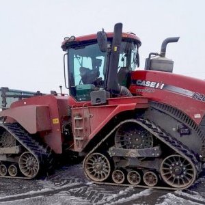 foto 660HP pásový kloubový traktor CASE Quadtrac